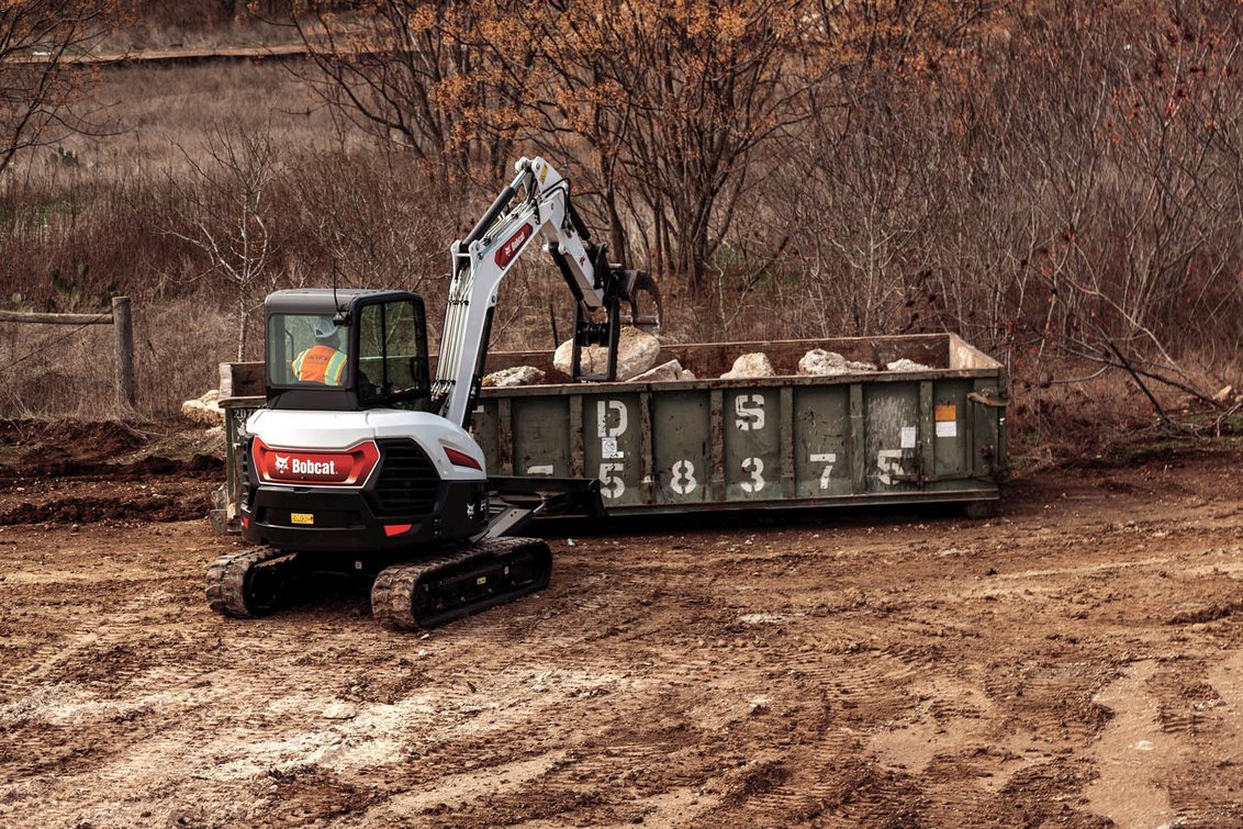 Bobcat E42 - undercarriage detail