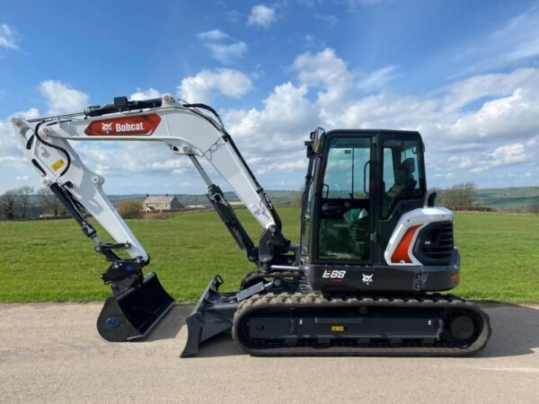 Bobcat E88 - close-up detail