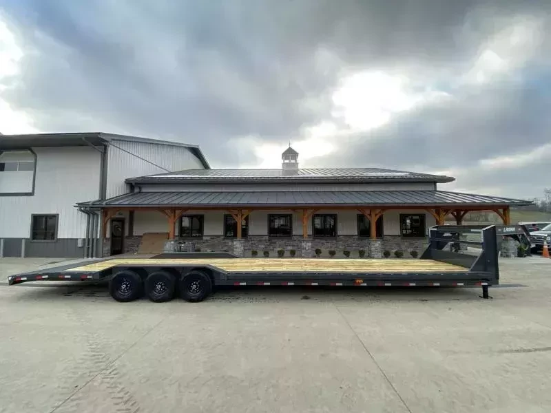 2026 Lamar Trailers 102x40 Gooseneck Car Hauler Trailer 21000# GVW - front view