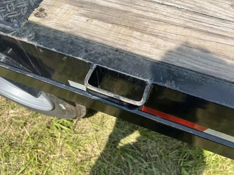 2023 Sure-Trac Gooseneck Deckover Trailer - 102in x 30ft, 30,000 GVWR, 15K Axle Upgrade, Pierced I-Beam Frame - frame and coupler detail