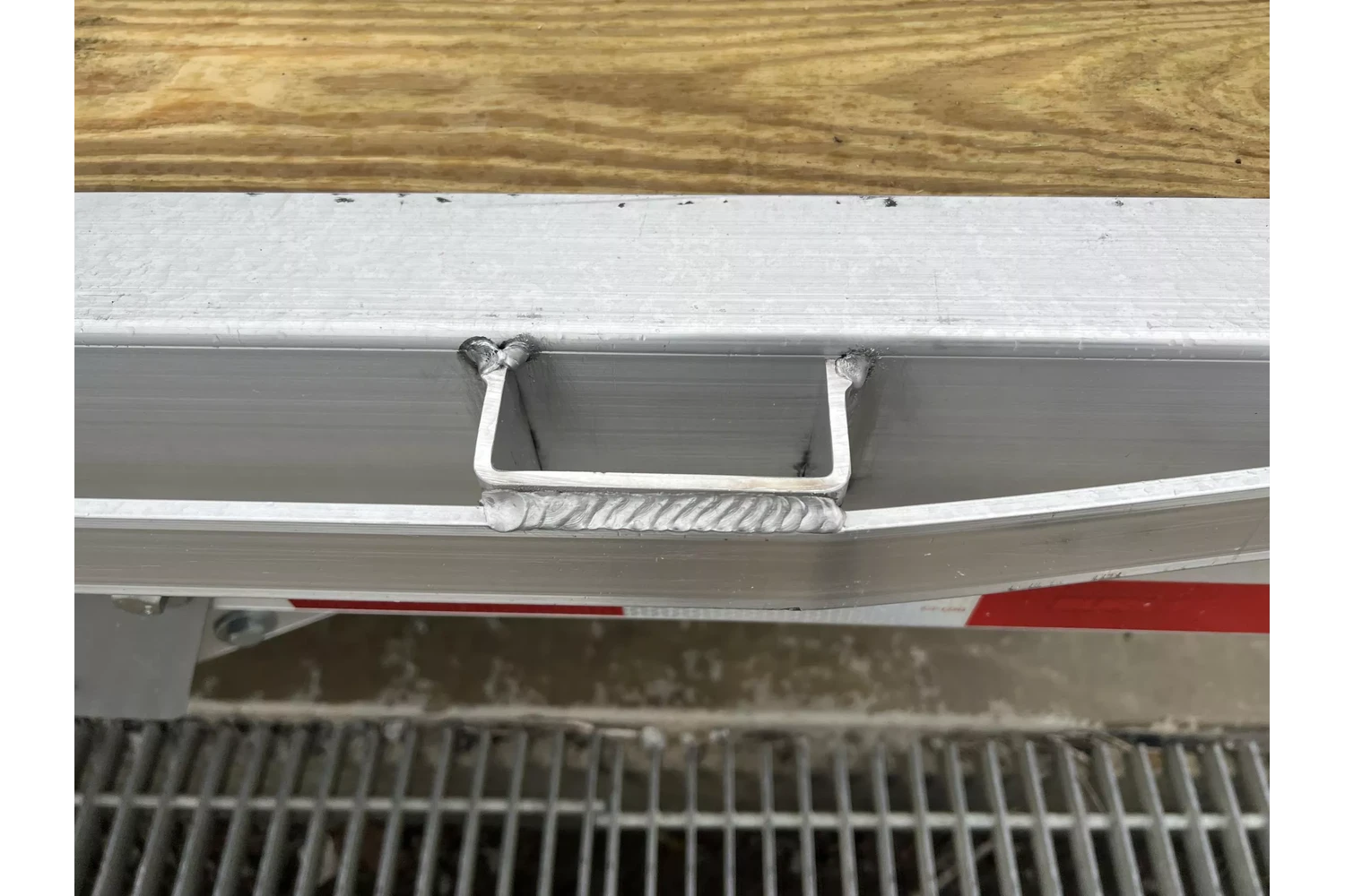 2026 Sure-Trac 7x22 14000# Aluminum Tilt Trailer - close-up detail 2