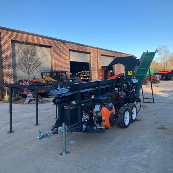 Rima 400mm Firewood Processor - three-quarter view