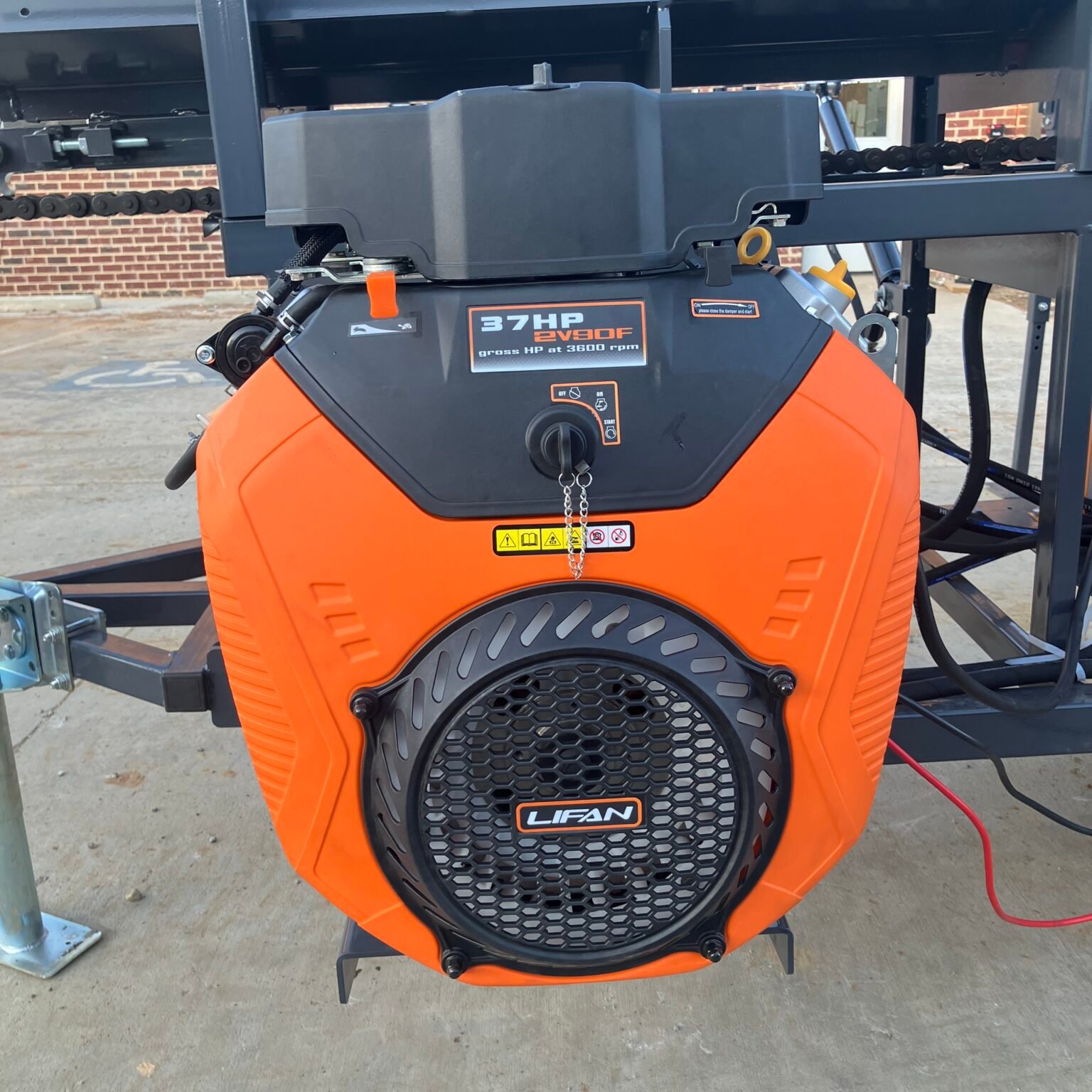 Rima 400mm Firewood Processor - interior view