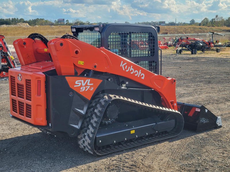 Kubota SVL97-2 - side view