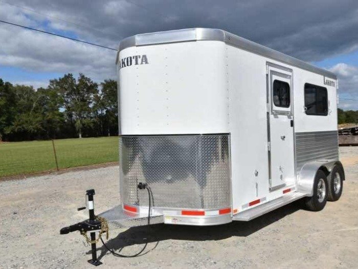 2018 Lakota 2HBPST 2 Horse Trailer