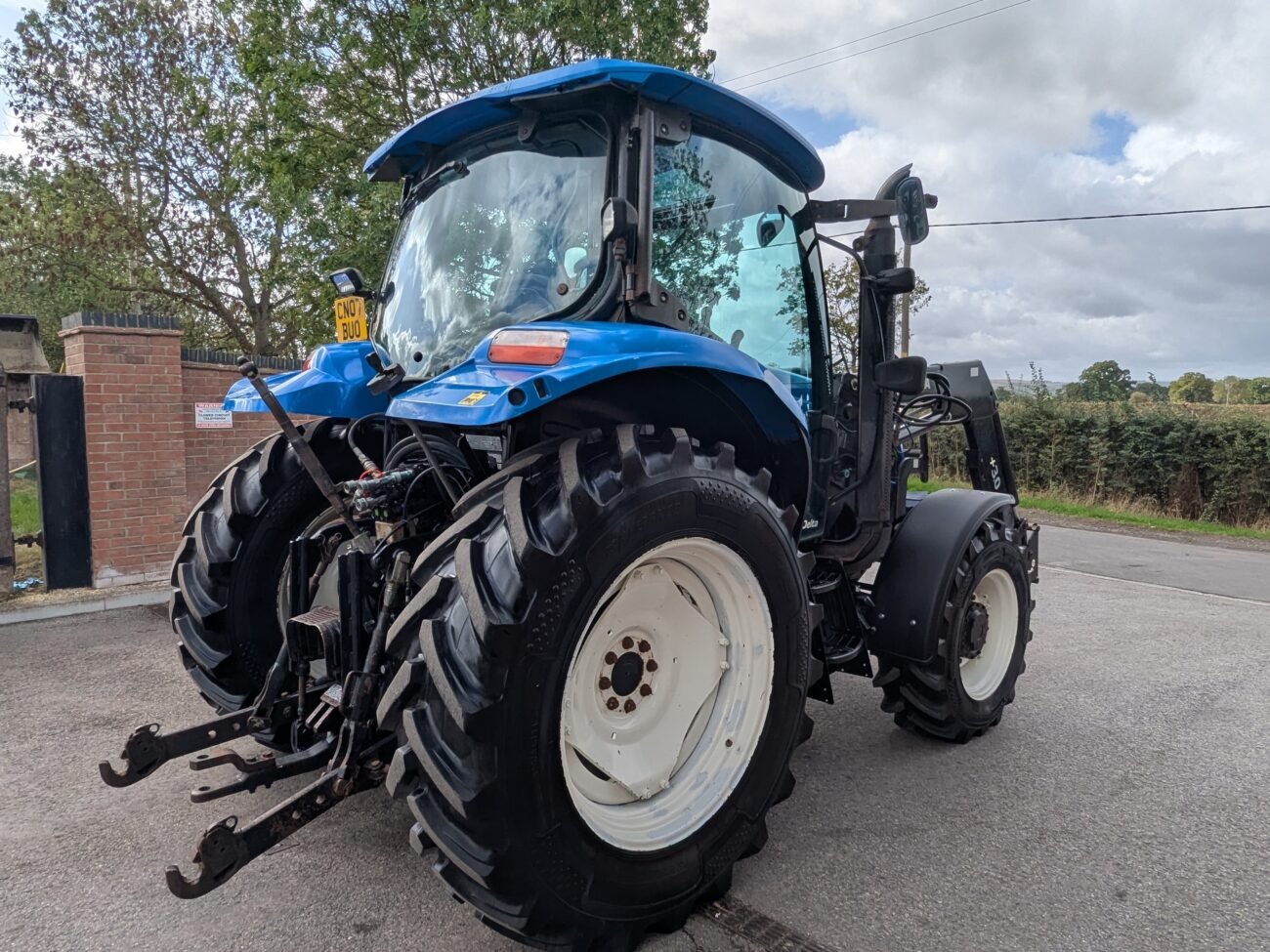 New Holland T 6.175 - rear view