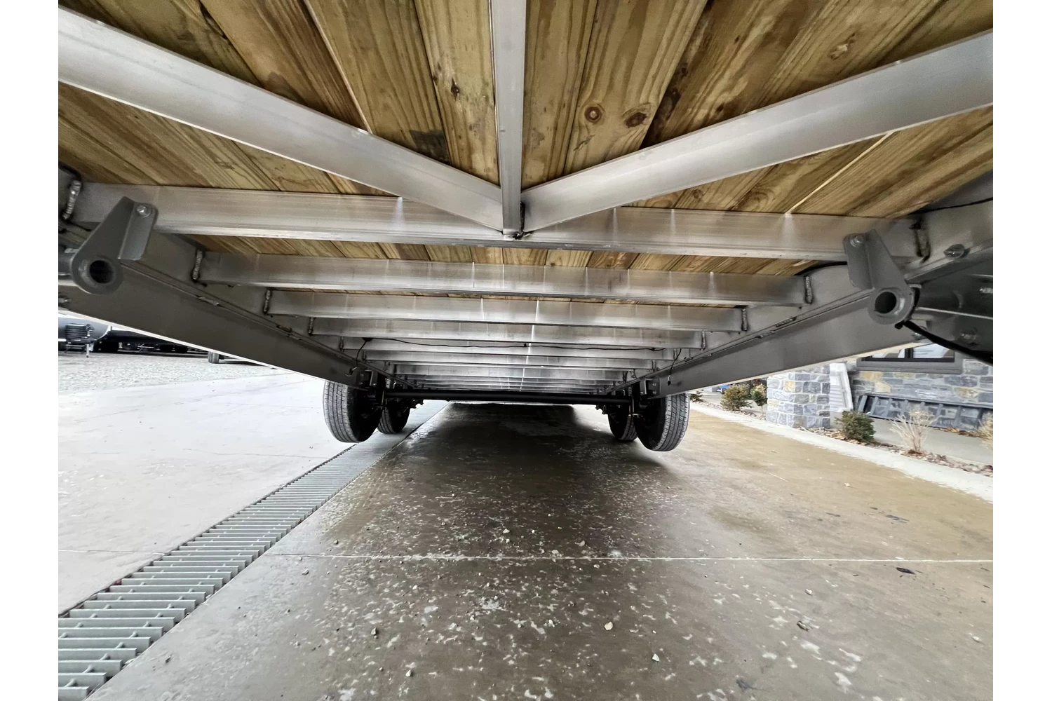 2026 Sure-Trac 7x22 14000# Aluminum Tilt Trailer - close-up detail
