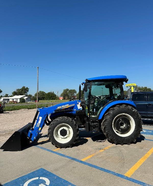New Holland T 6.175 - three-quarter view