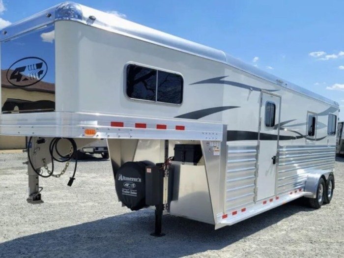 2023 4 Star 2+1 gooseneck