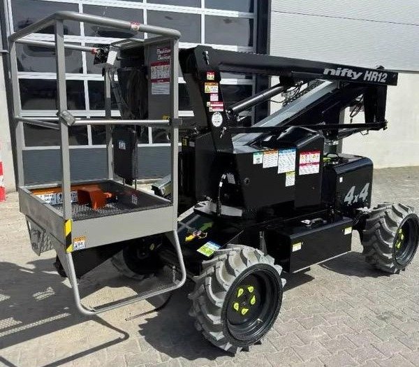 Cherry Picker - front view