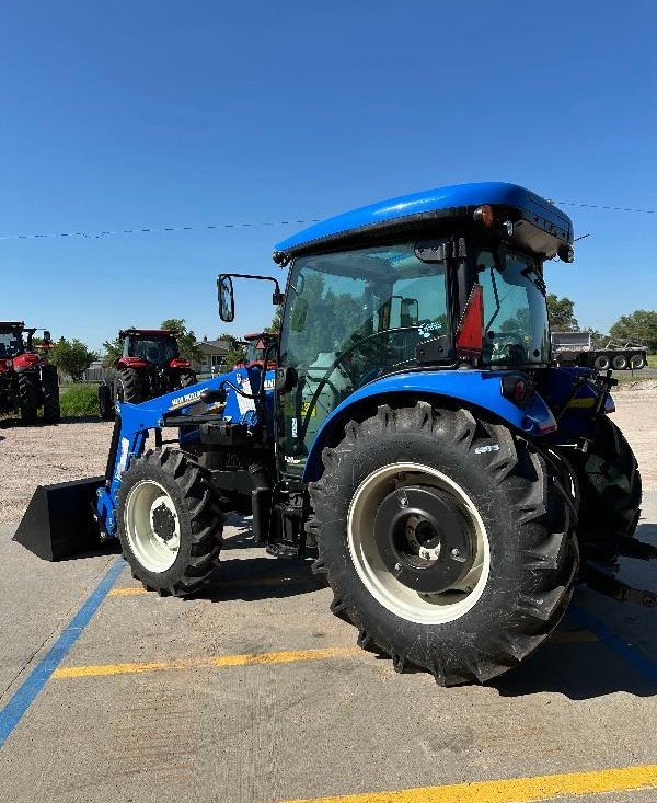 New Holland T 6.175 - interior view