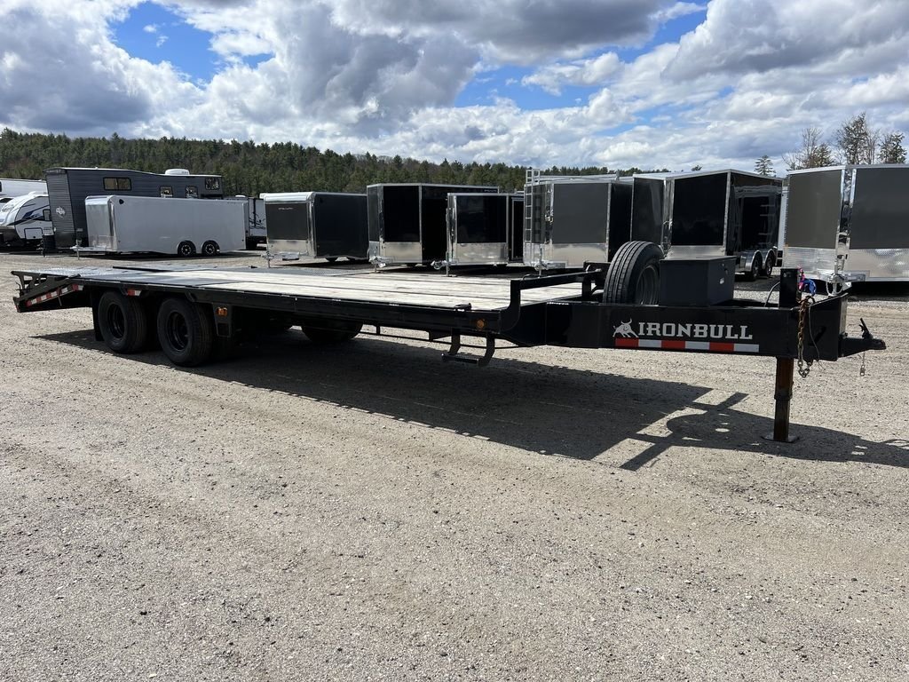 2022 Iron Bull Trailers 8.5×25 22K Deckover Equipment Hauler w/Rampage Ramps
