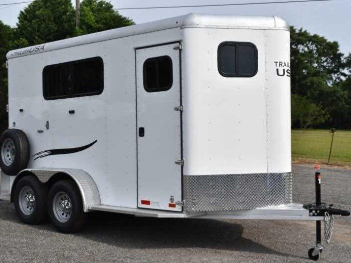 2019 Trailers USA 2HSLBPDLX 2 Horse Trailer