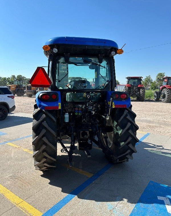 New Holland T 6.175 - close-up detail