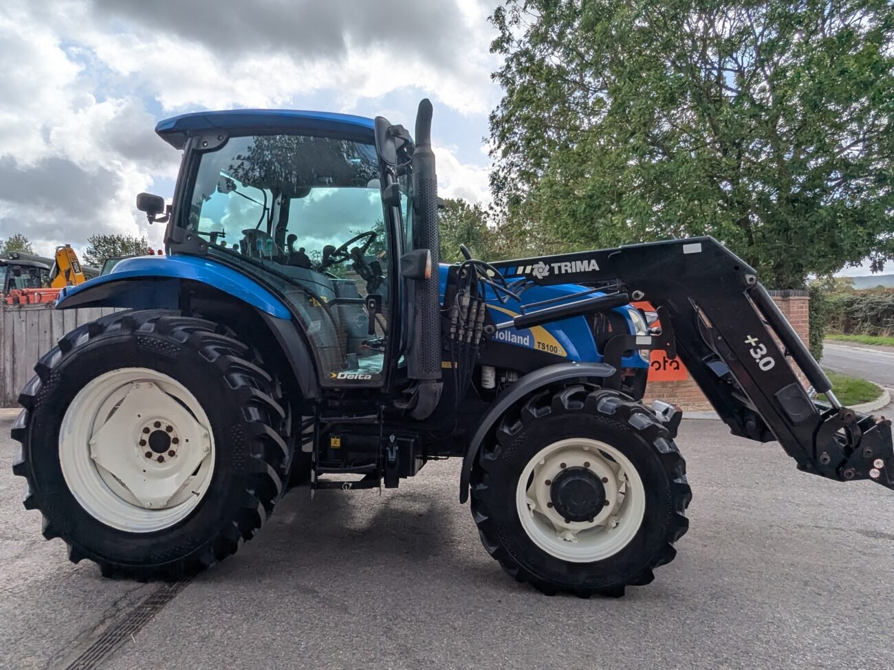 New Holland T 6.175 - close-up detail