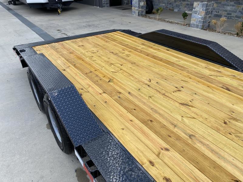 2025 Sure-Trac 102x24 Buggy Car Hauler Trailer 14000# GVW - wheel and axle detail