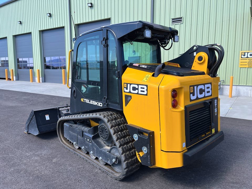2025 JCB 2TS-7T - interior view