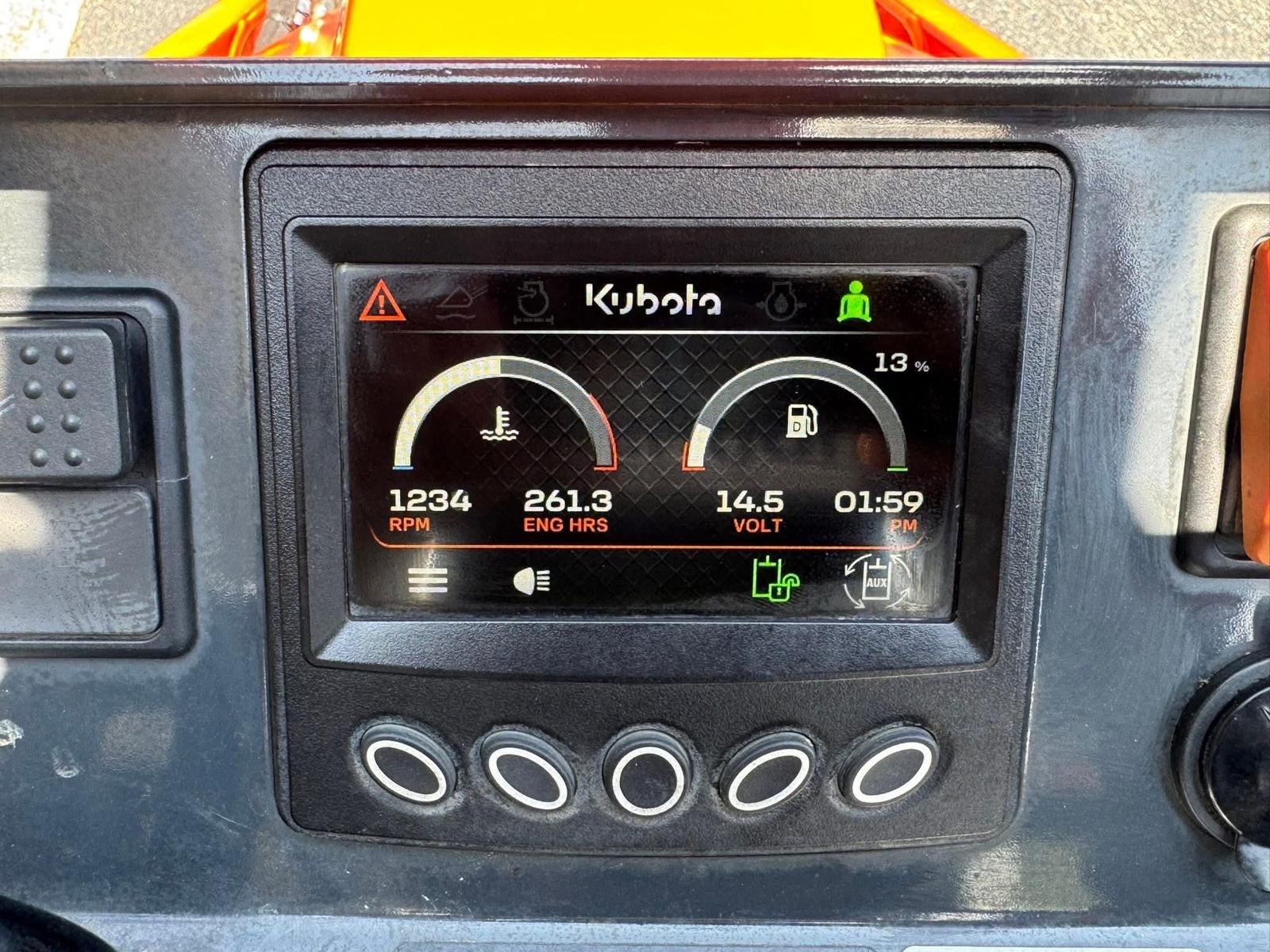 2024 Kubota SCL1000 - close-up detail