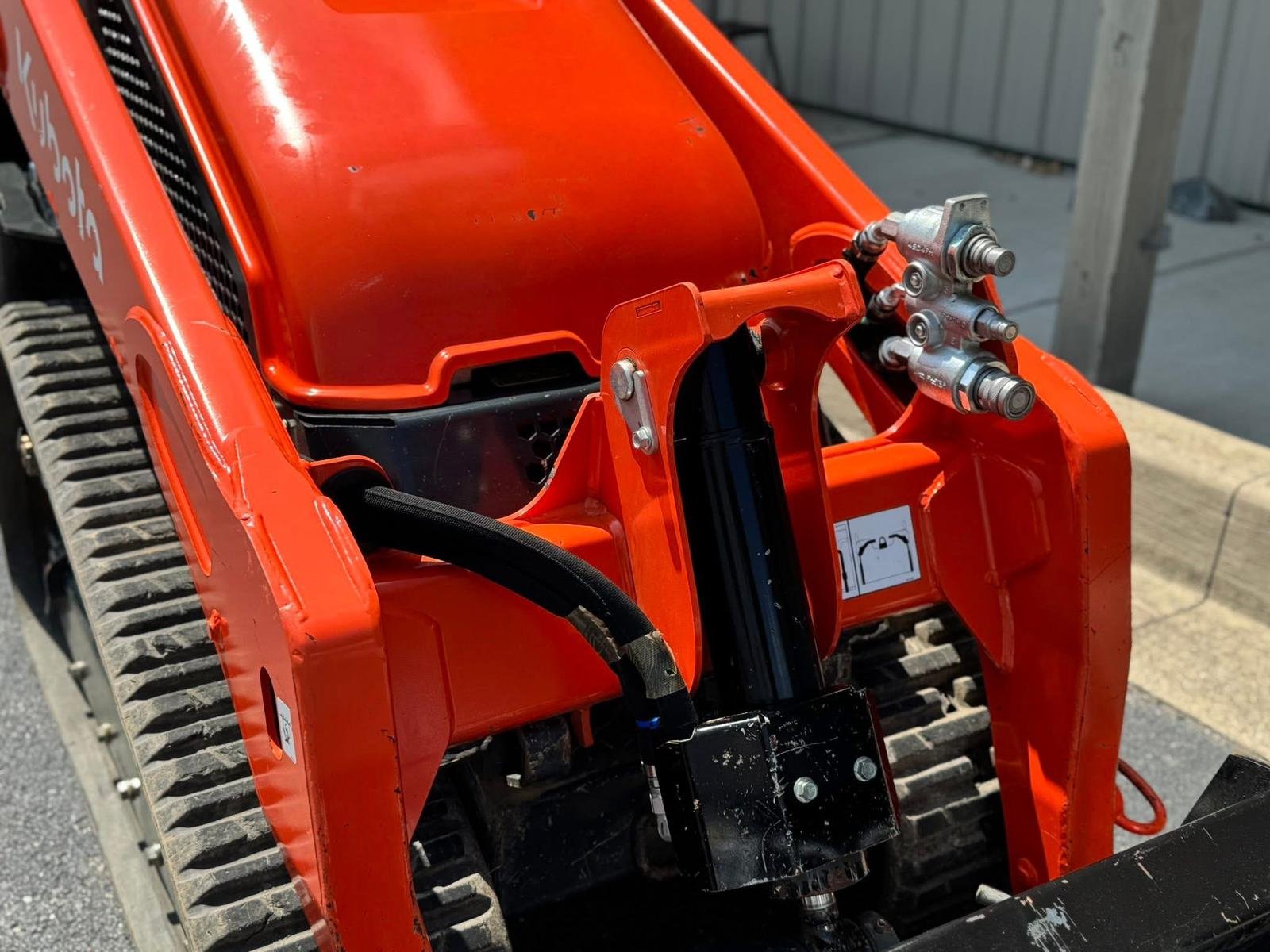 2024 Kubota SCL1000 - rear view 2