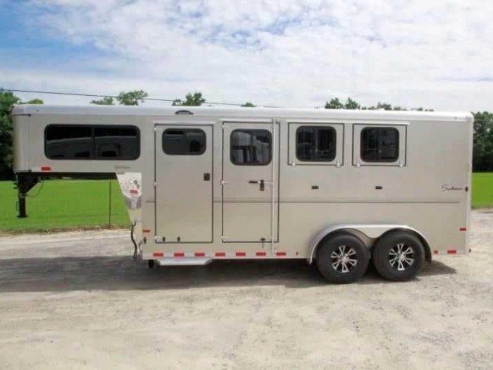 2016 Sundowner 3 Horse Gooseneck